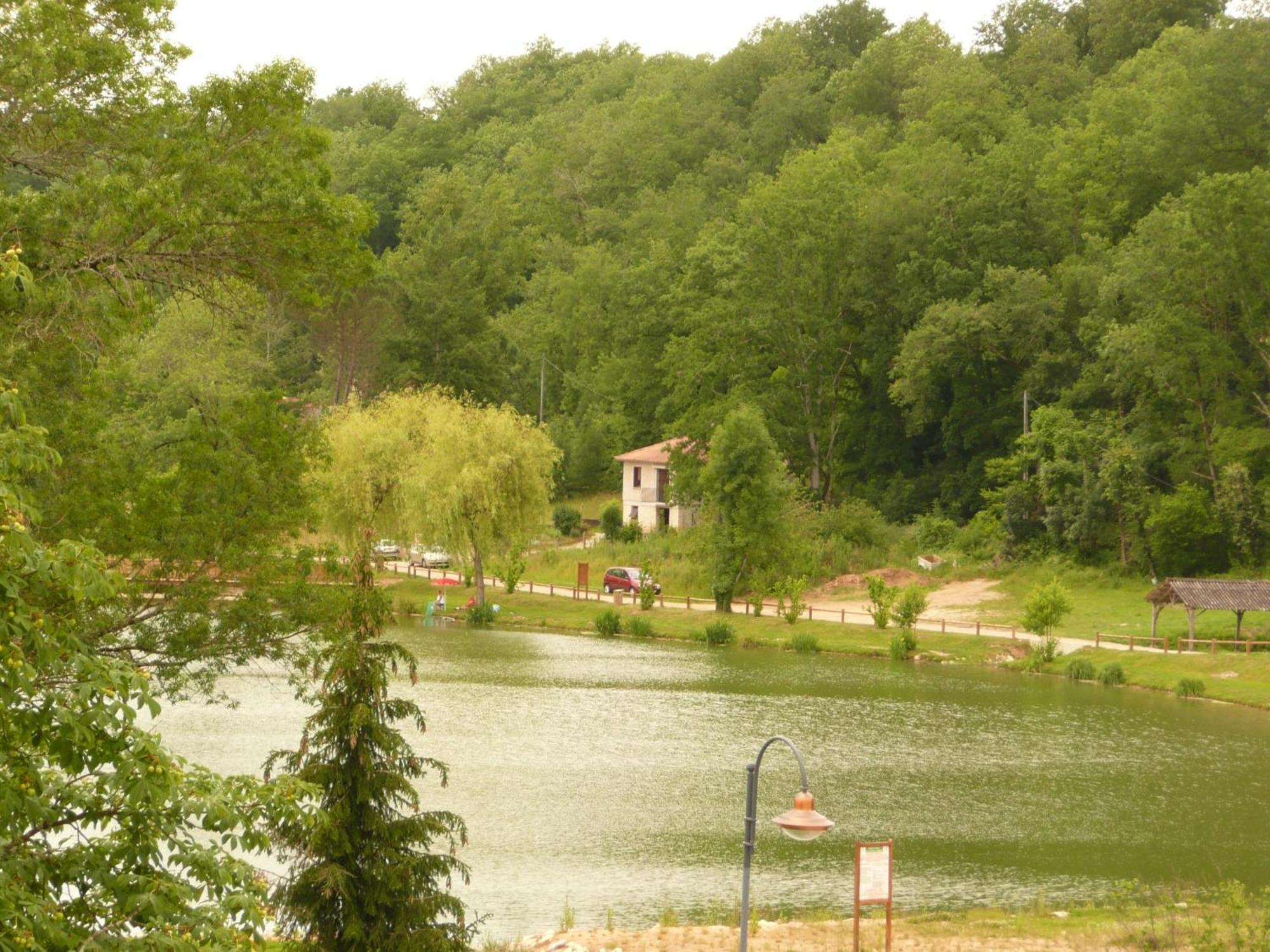 Hotel Le Vinois Caillac Exterior foto